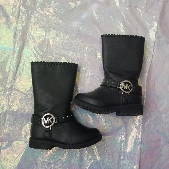 Michael Kors boots - Picture 2 of 4